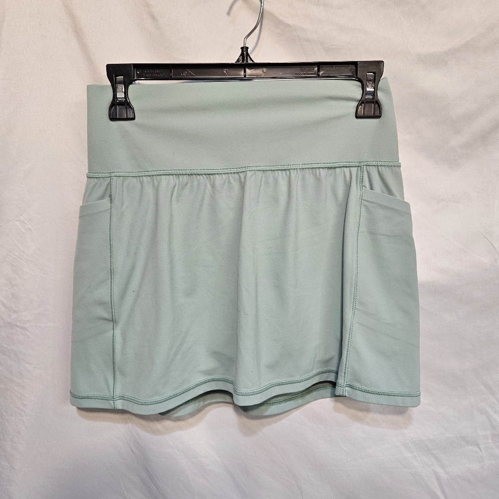 Athleta Salutation Stash Pocket 14.5” Skort Size S/P Green Mint Pastel Sage